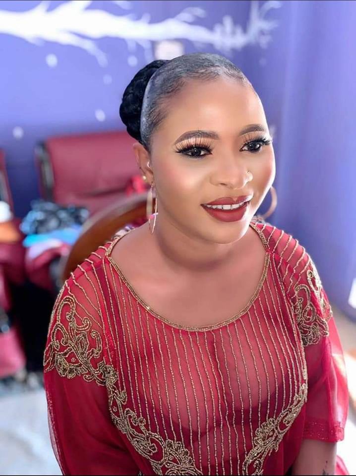 Nigerian lady commits suicide after her boyfriend allegedly used her money to marry another woman 3 Nigerian lady commits