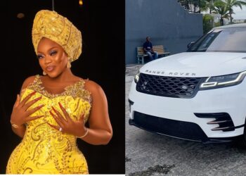 Content creator, Ashmusy buys a Range Rover.