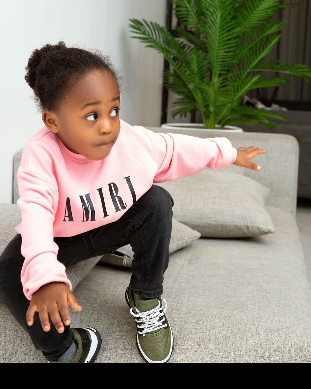 Davido and Chioma’s son, Ifeanyi has died. 3 311987202 463109028980126 1291576154448389340 n