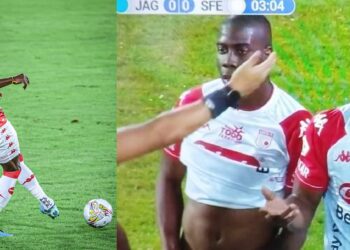 Colombian footballer flashes his pen*s during match in an attempt to distract opposition from scoring a free-kick (Photo)