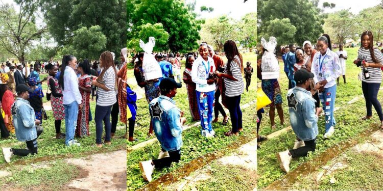 Adorable moment man proposes to his girlfriend during her final year sign-out celebration at Federal Polytechnic Idah, Kogi (Photos)