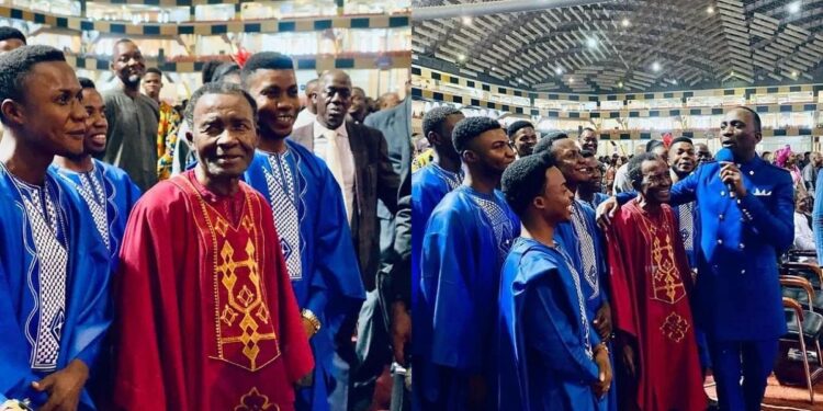 Nigerian man with 18 children, 46 grandchildren celebrates his 100th birthday (video)