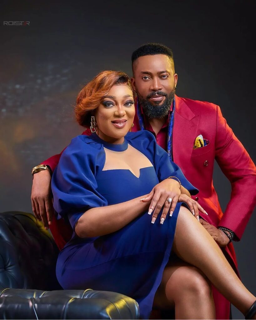 Actors, Peggy and Frederick Leonard make first public appearance following their traditional wedding (video) 3 Peggy and Frederick Leonard make