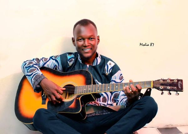 Nigerian gospel singer loses
