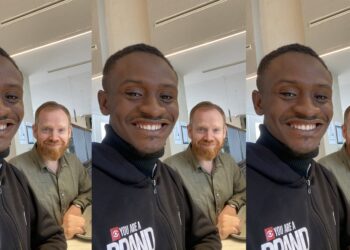 “This is the real cultural shock” – Nigerian man expresses shock at having lunch with his lecturer.