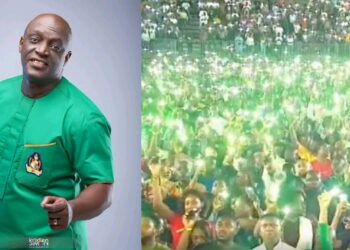 Emotional moment tribute was paid to late gospel singer, Sammie Okposo at The Experience 2022 (Video)
