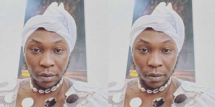 “No be woman blouse and gele be this?” – Singer Seun Kuti causes a stir with new photos