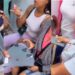 Man takes all his friends to store and buys an iPhone for each of them (Video)