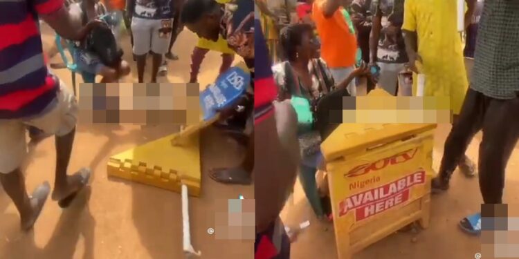 “Are you a criminal?” – Customers destroy POS stand, chase attendant for charging N4k