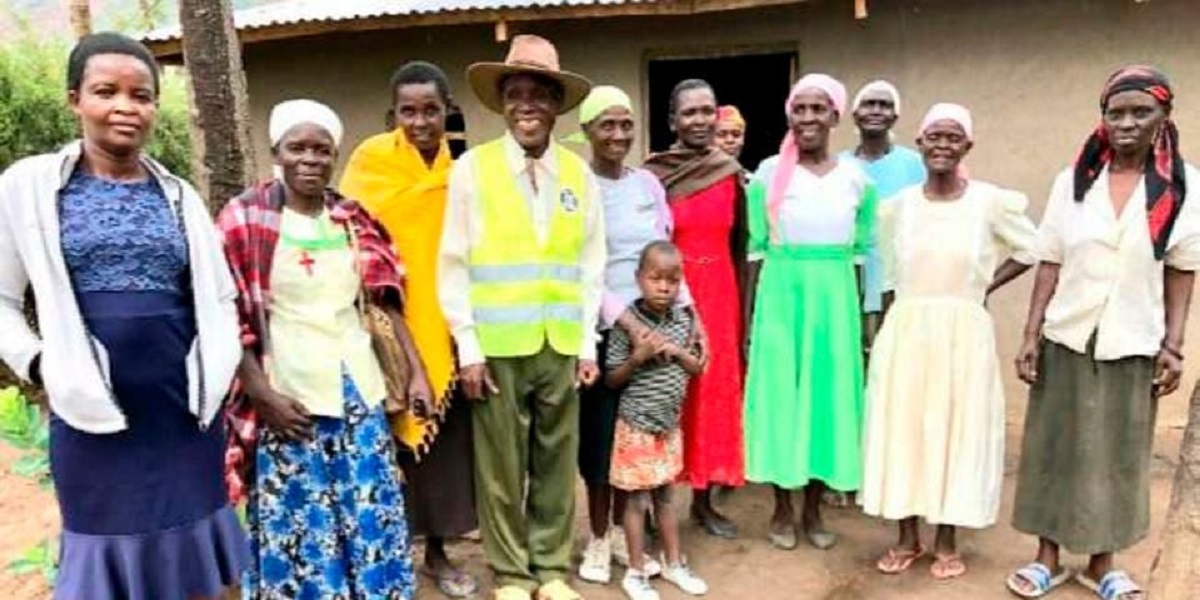 Kenya man with eight wives,
