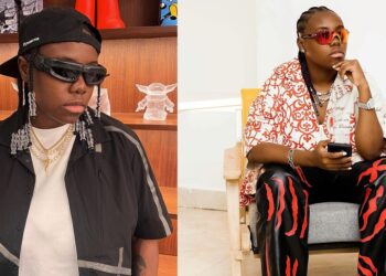 Teni cries