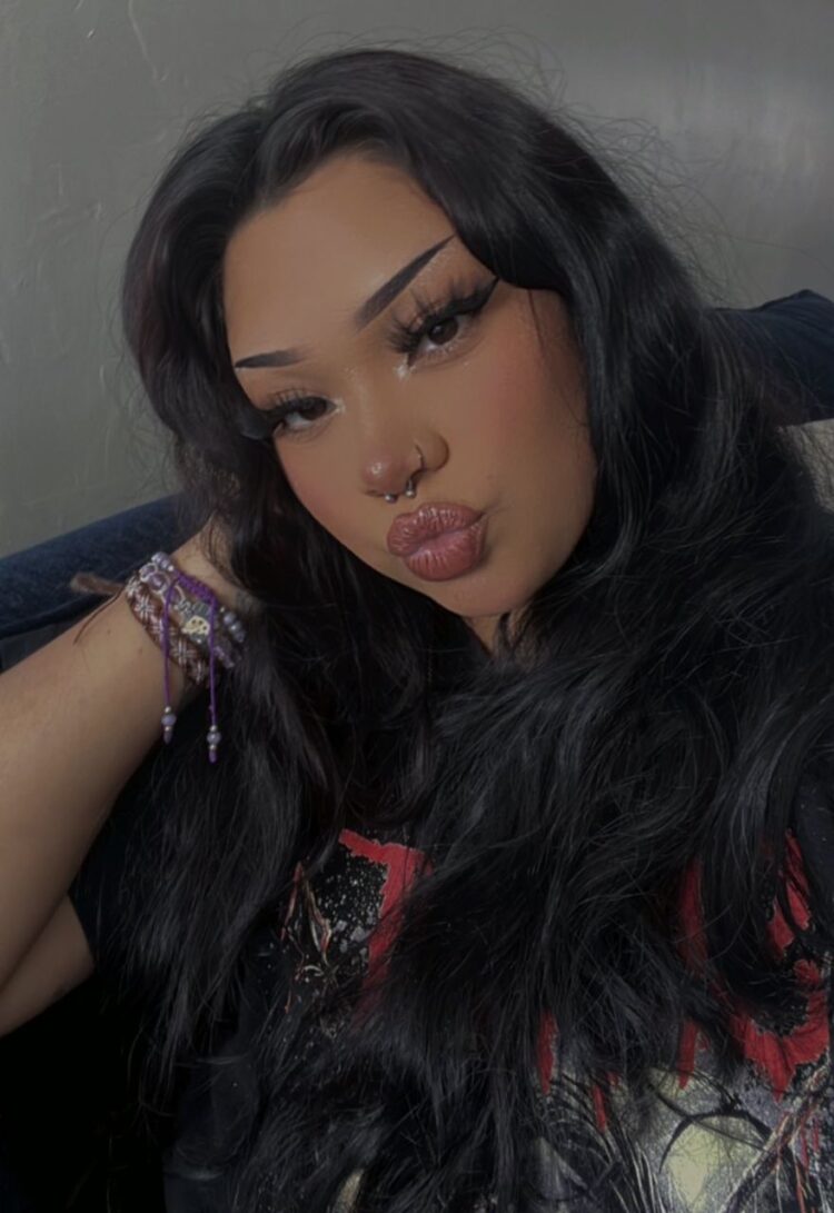 23 year old woman with 17 year old