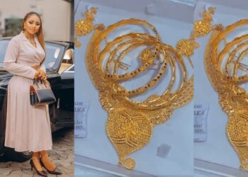 Regina Daniels shows off new N10 million gold jewelry (Video)
