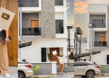 Brainjotter Acquires New House, Celebrates Hitting 1 Million Subscribers on YouTube