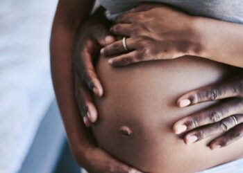 Pregnant woman with heart condition
