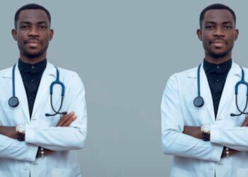Medical doctor slumps
