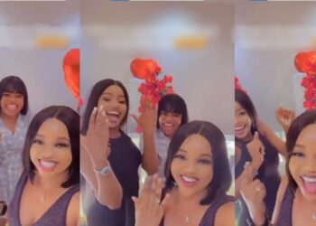‘Things we love to see’ – Netizens gush over cute video of three sisters who got married the same year (WATCH)