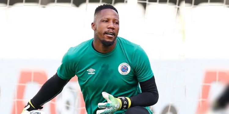 Nigerian prophet trends after controversial encounter with late goalkeeper George Chigova, telling him to ignore his heart condition before his death (VIDEO)