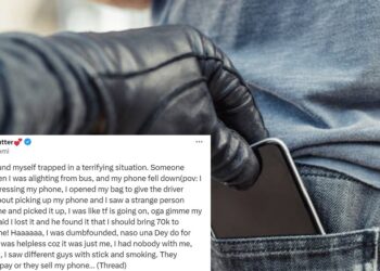 Lady recounts how she had to pay to retrieve her phone from street urchins who seized it and were about to sell it after it fell from her bag