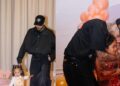 “Who said I was hiring…” – Chris Brown claps back at lady who criticized him for having multiple baby mamas.