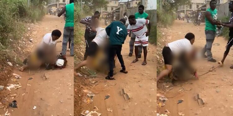 “No gree for anybody se” – Nigerian lady gets physical with masquerade