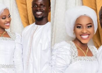 Sadio Mane’s 18-Year-Old Wife Receives Grand Reception As Her Schoolmates Celebrate Her Return After Wedding To The Football Star (WATCH)