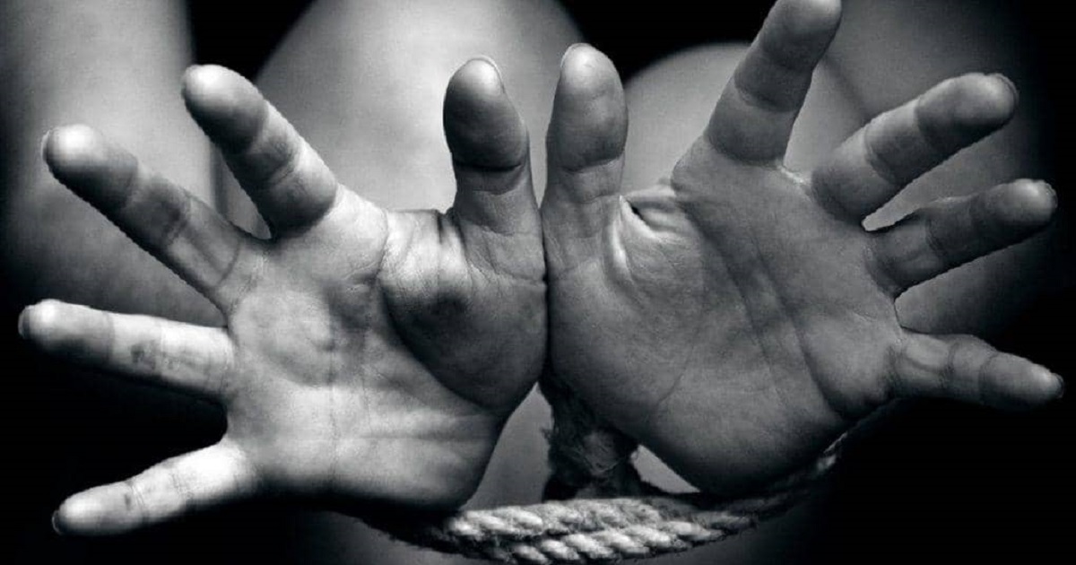 “The guy sitting beside me brought out a knife and threa.tened to st@b me if I didn’t cooperate” – Man narrates how he escaped a one-chance bus