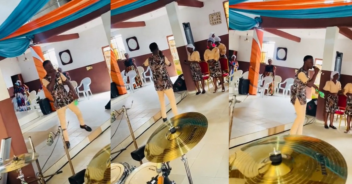 “The pa!n, the t0rmǝnt, the t0rturǝ” – Mixed Reactions As Choristers Praise God In Church With Trending TikTok Sound (VIDEO)