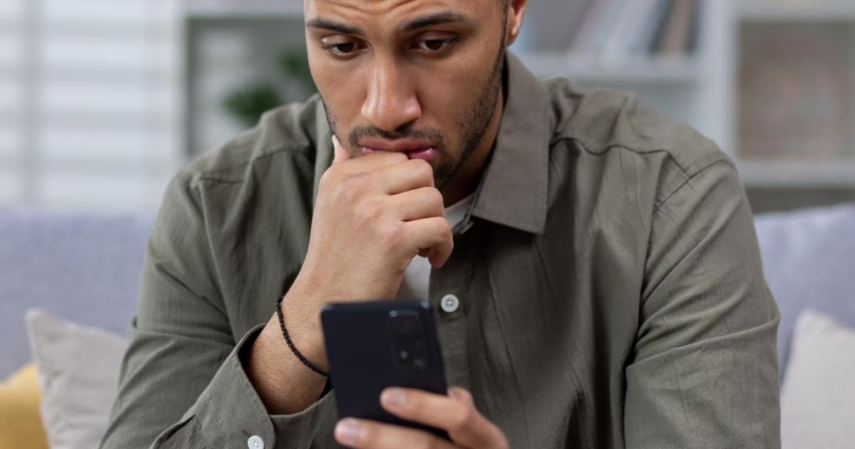 “Using Android is a sign of p0verty” – Twitter user