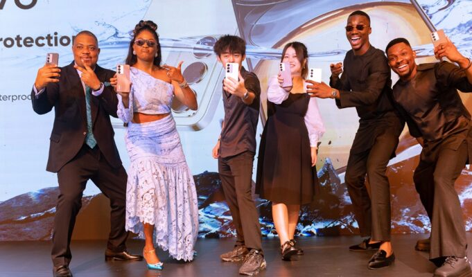 realme C75 Stand Out