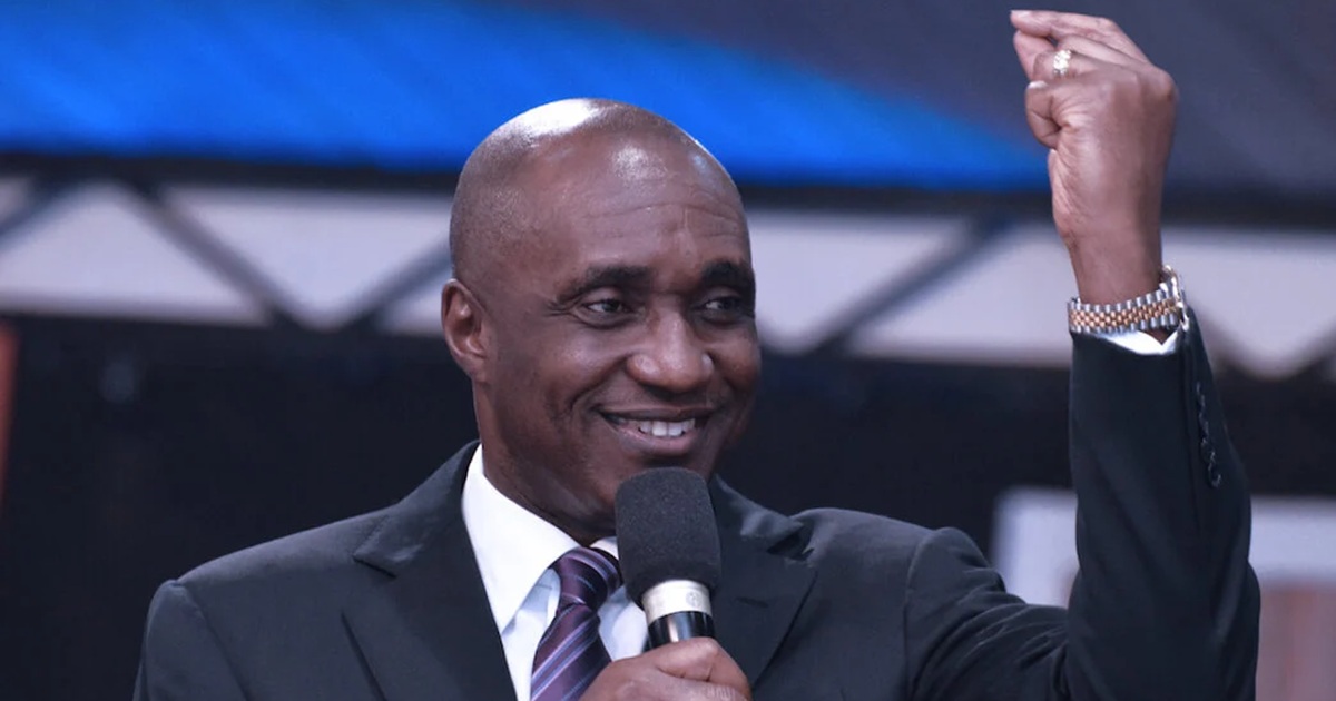 “America Is H0tter Than Nigeria” – Pastor David Ibiyeomie Tells Nigerians to Stay Back Home