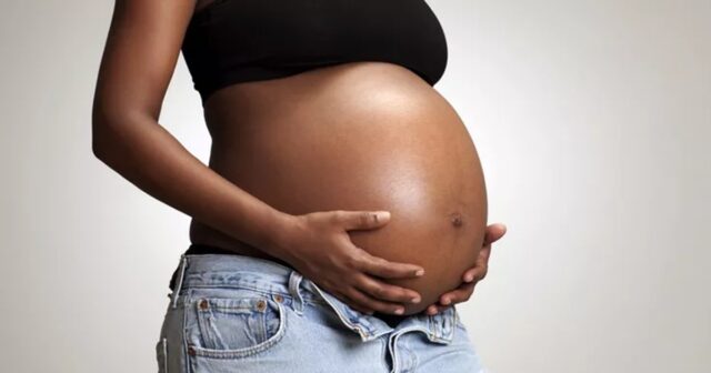 211207-Illustrations-Black-Fetus-in-Utero-2000-4cfb977c8f634364a1b078962c7446ce