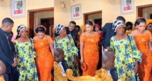 Moment a woman blocks a bride’s entrance into a family gathering during the wedding ceremony (Watch)